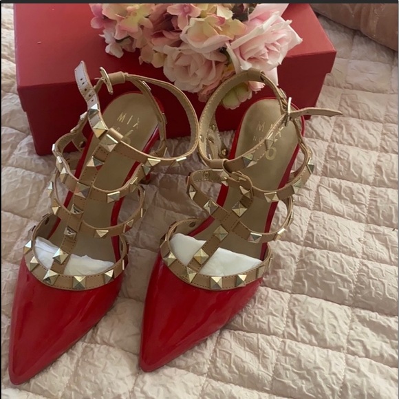 Gorgeous red kitten heels  very comfortable heels brand new - Picture 1 of 4